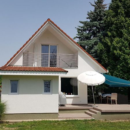 Residence At Lake Balaton Siófok Buitenkant foto
