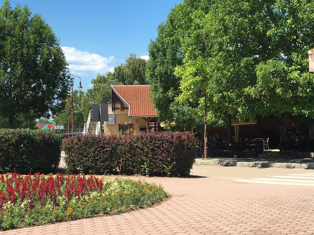 Residence At Lake Balaton Siófok Buitenkant foto